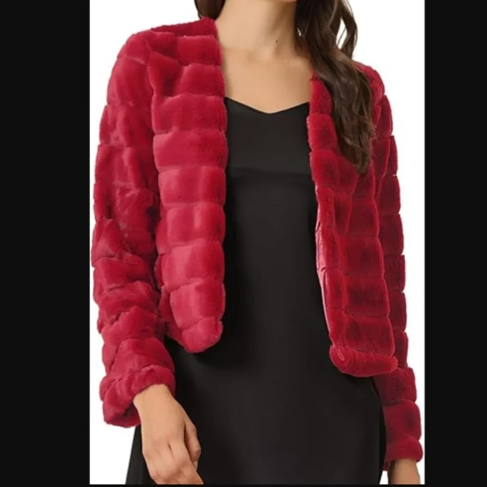 Women's Faux Fur Long Sleeve Puffy Cropped Jacket, Size Medium NWT